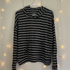 Stripped Sweater with hood